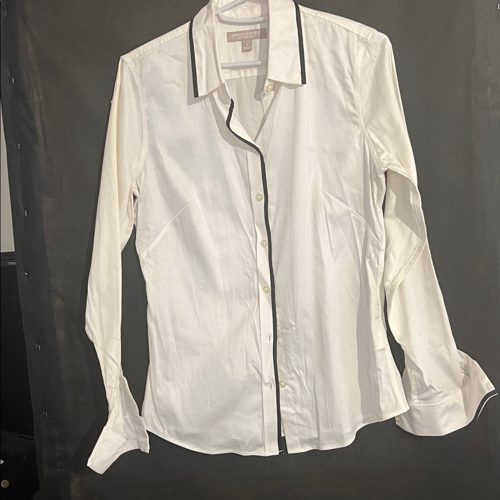 Banana Republic silky White Blouse with Black Trim